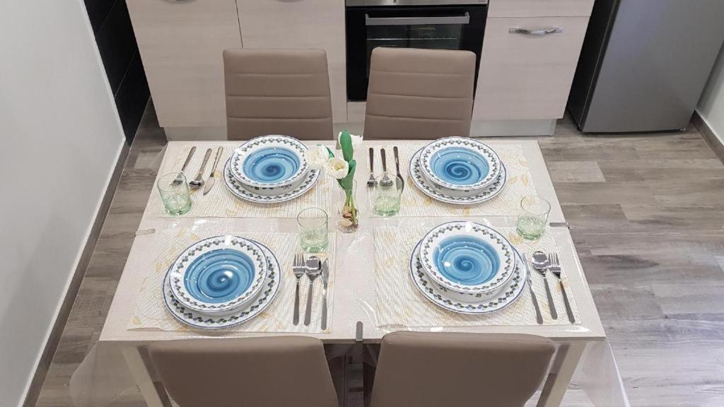 Da Ninetta Resterete Senza Parole, Garantito! Appartement Napels