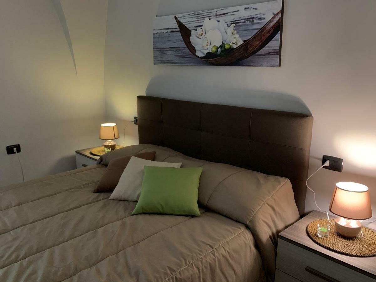 Da Ninetta Resterete Senza Parole, Garantito! Appartement Napels
